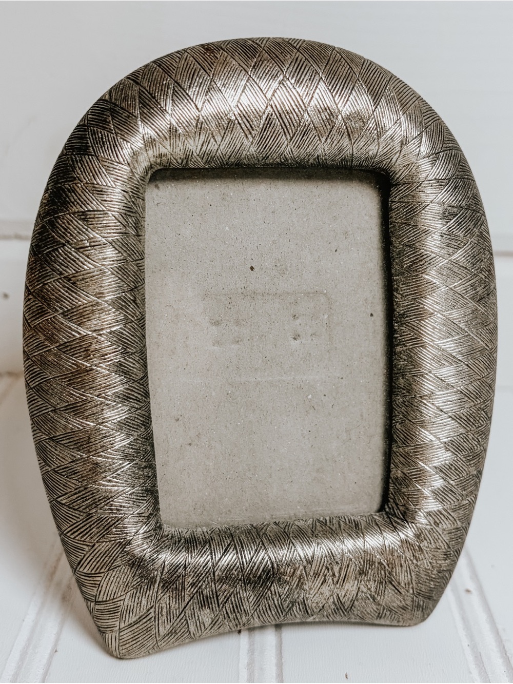 Vintage Silvertone Textured Metal Arched Picture Frame | 90s Frame